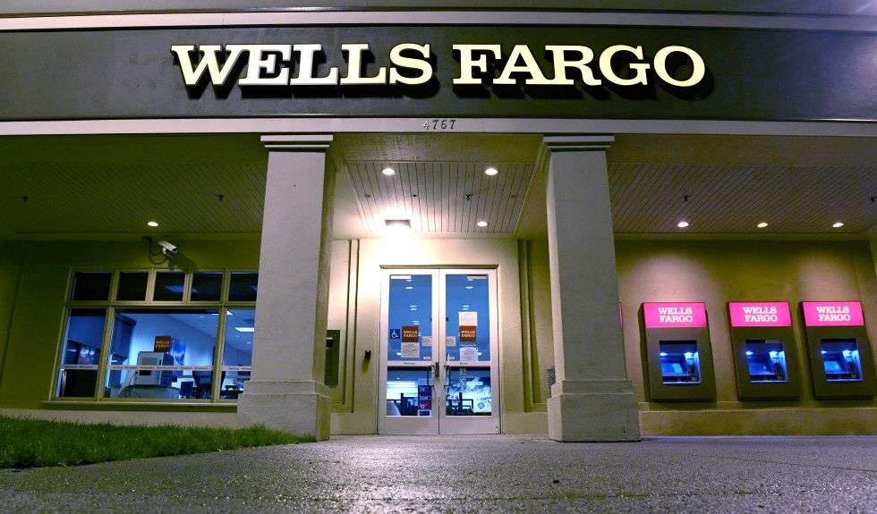 Wells Fargo knowingly helped Ponzi scheme, lawsuit claims ...